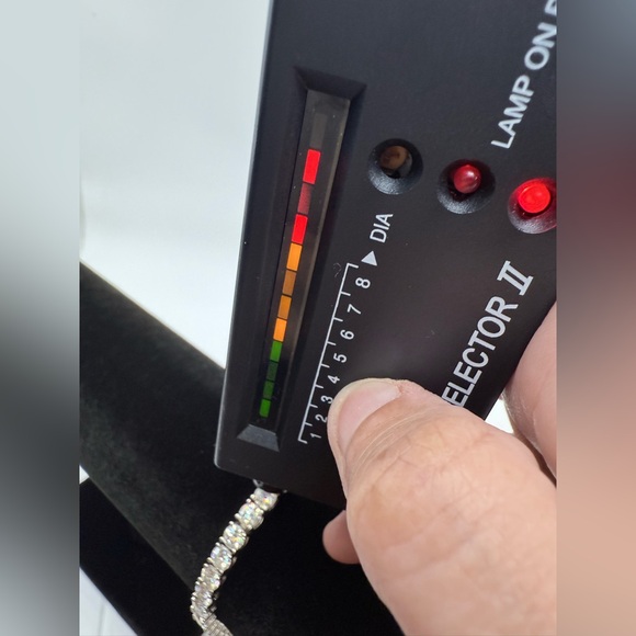 20ct.tw Genuine Moissanite 5mm / 8in Tennis Bracelet Gra Cert. - Picture 6 of 15